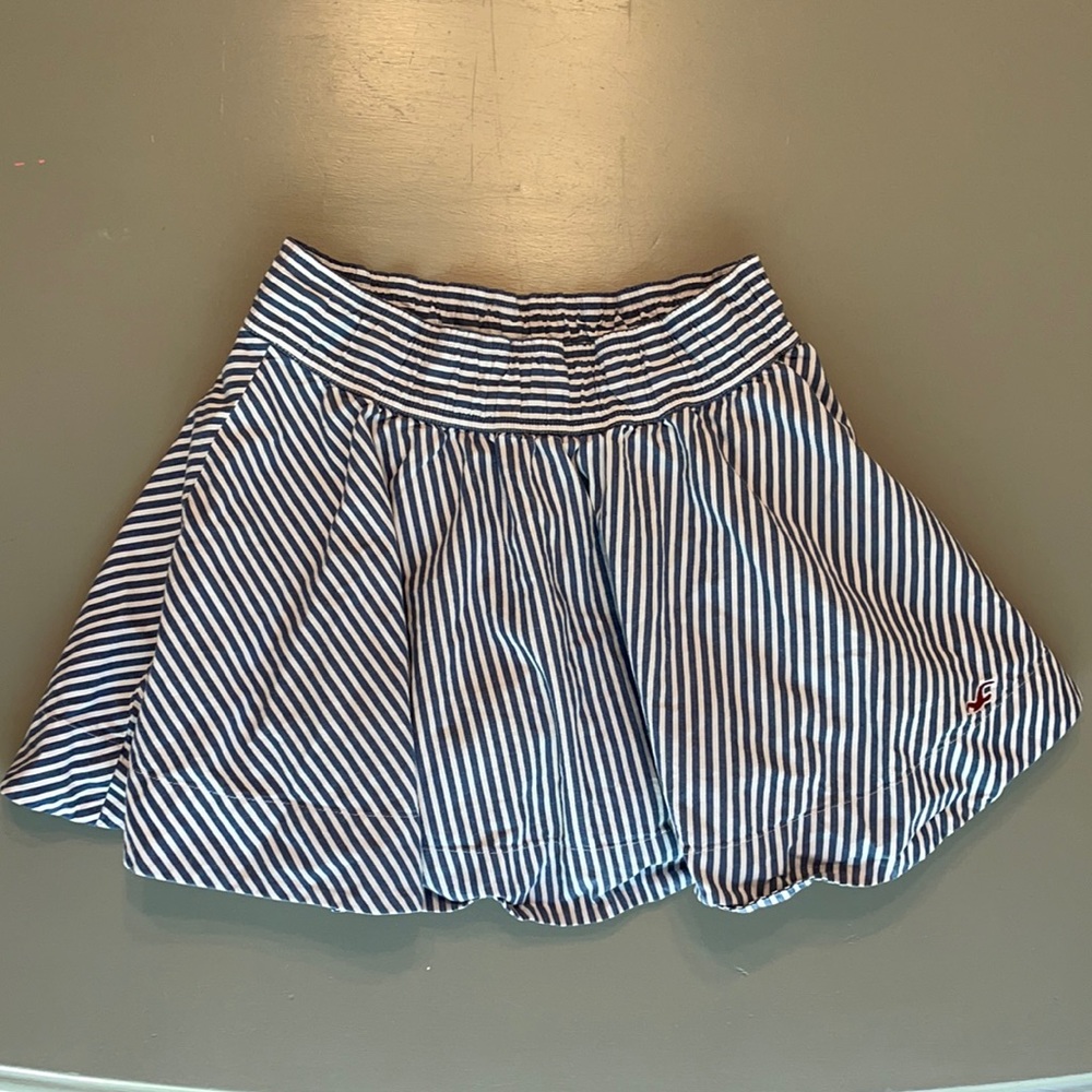 Hollister skirt
